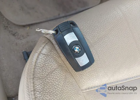 2011 BMW 328I xDrive из США, поврежденный, VIN WBAPK5C57BA654470